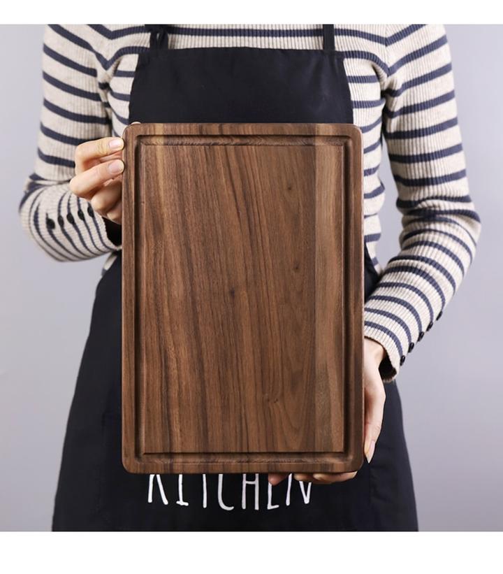 Black Walnut Wood Modern Round Cutting Board