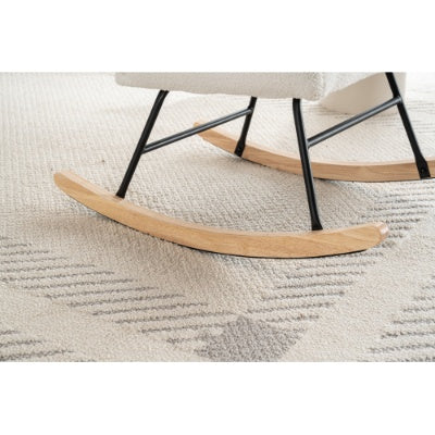 White Cozy Lounge Chair